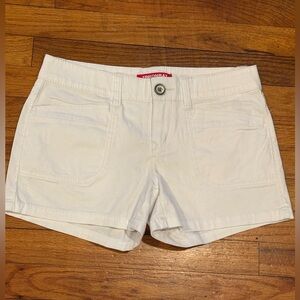 UNIONBAY Women’s White Cotton Denim Low-Rise Jean Shorts 5